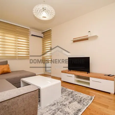 Apartment Point Udoban Stan U Elitnom Dijelu Podgorica